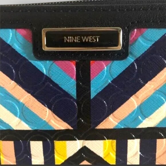 Nine West Multicolor Zip-Around Wallet Hard Shell Textured Clutch Organizer - Picture 2 of 6